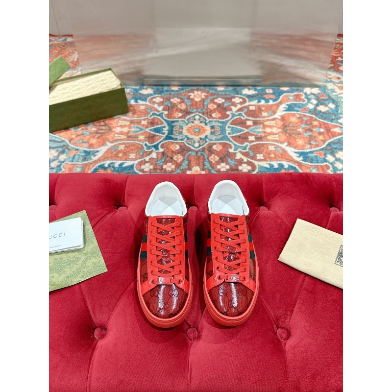 G*u*i casual shoes